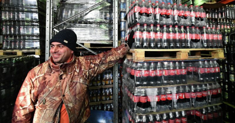 Coca-Cola осталась в лидерах продаж газировки в России