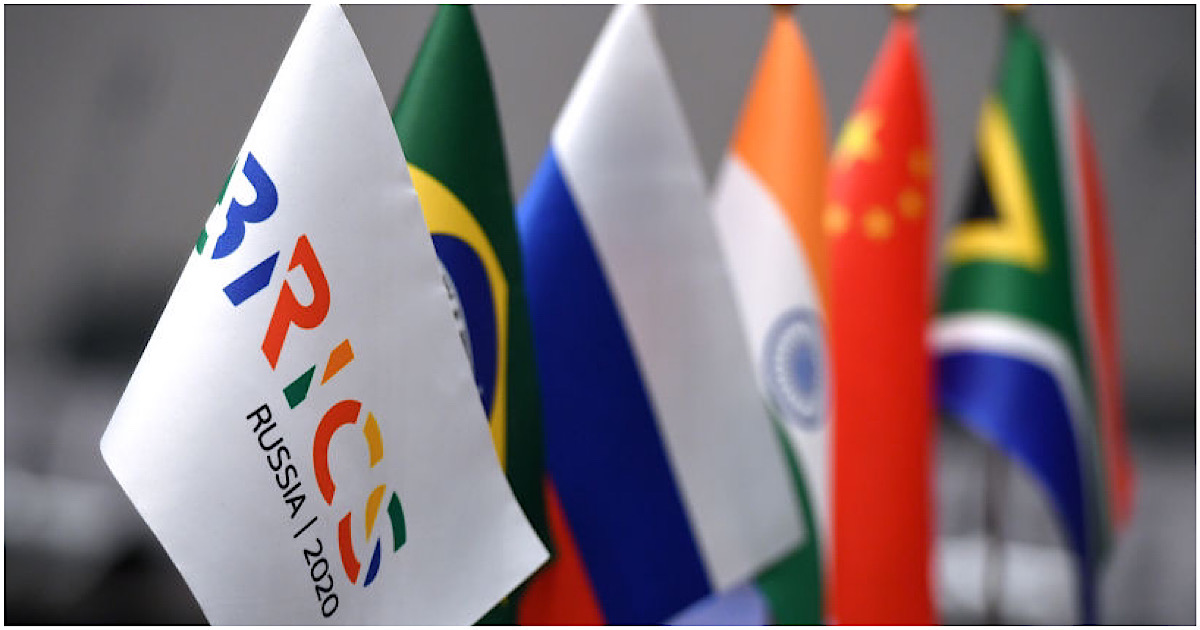На саммите БРИКС обсудят механизм торговли в национальных валютах между членами организации