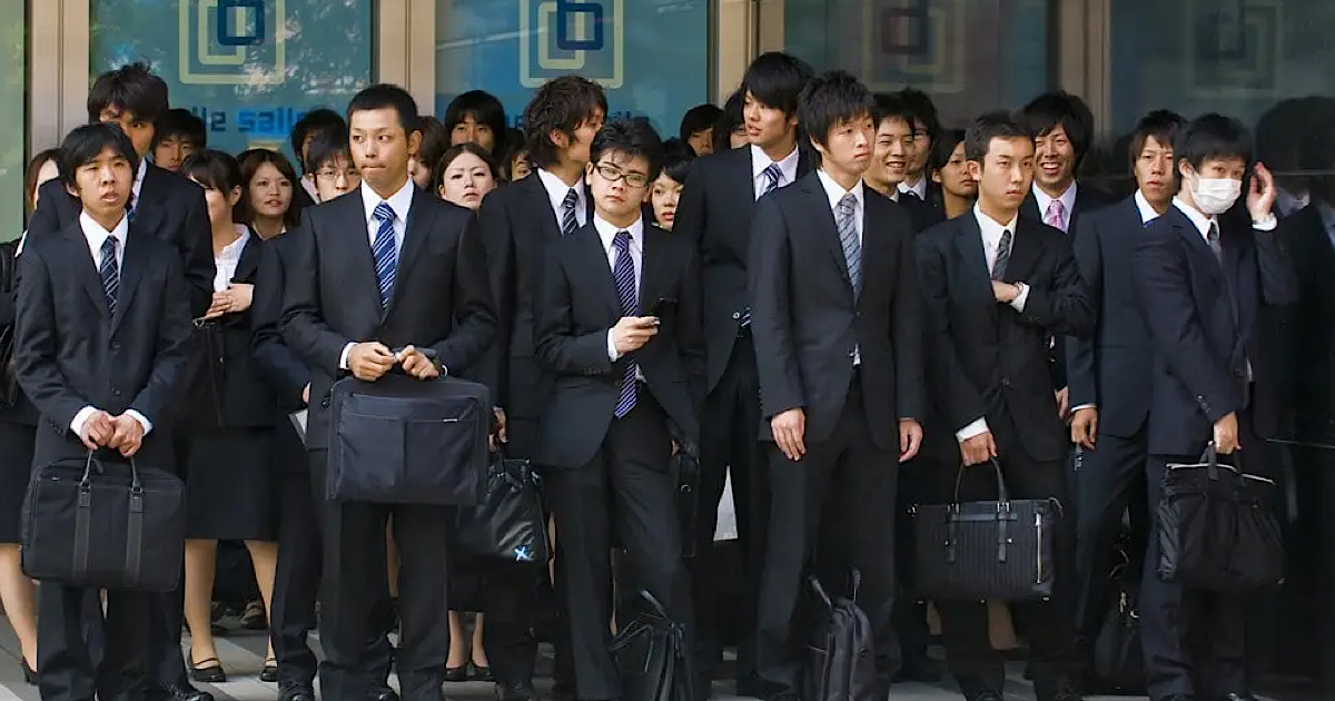 Японский стартап помогает желающим уволиться