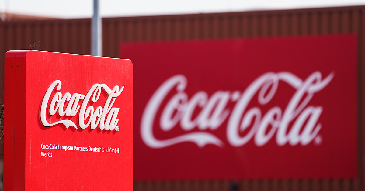 Coca-Cola вошла в топ-10 самых дорогих брендов мира