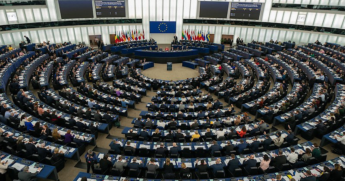 ЕС одобрил план регулирования искусственного интеллекта