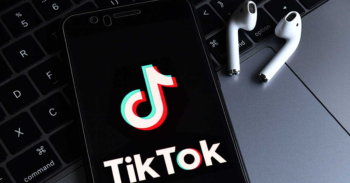 TikTok начал банить рекламу электронных сигарет
