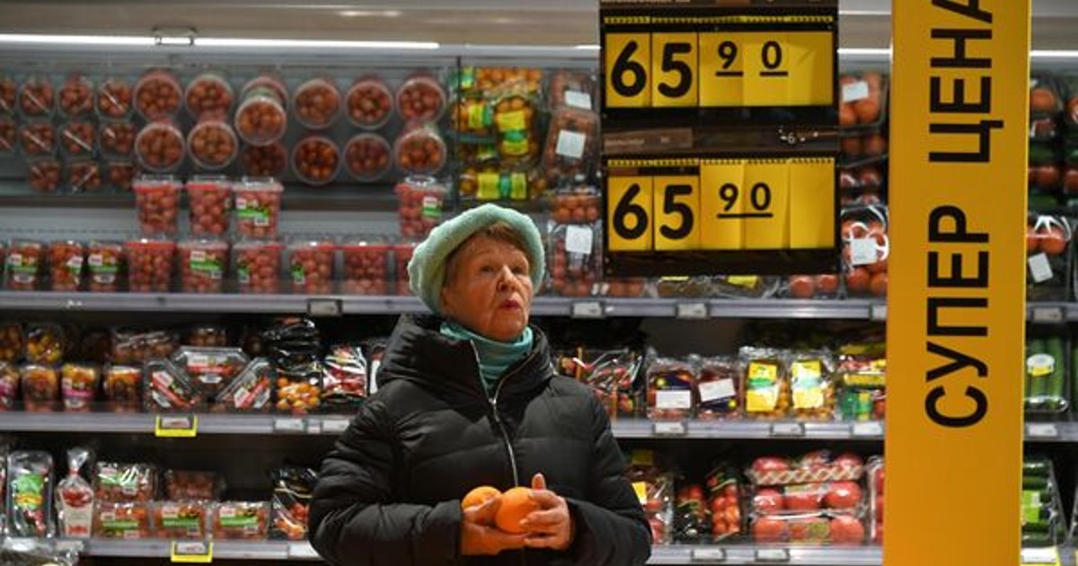 Инфляционная волна: российский ритейл готовится к новому скачку цен на продукты